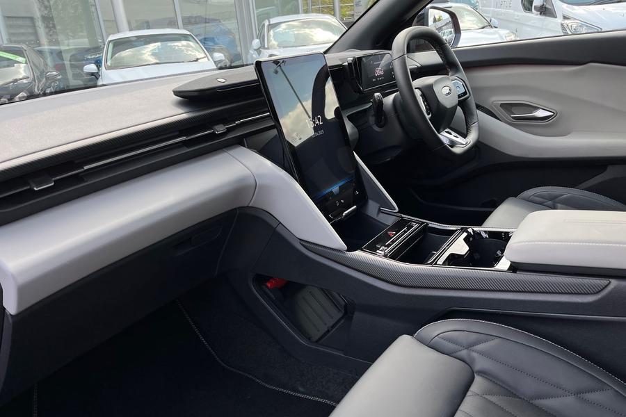 Ford CAPRI Photo autoimg-472f2e0610fdeea092db38f0d0969e3f2487e11a.jpg