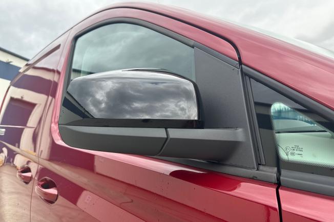 Volkswagen Caddy Maxi Photo 20