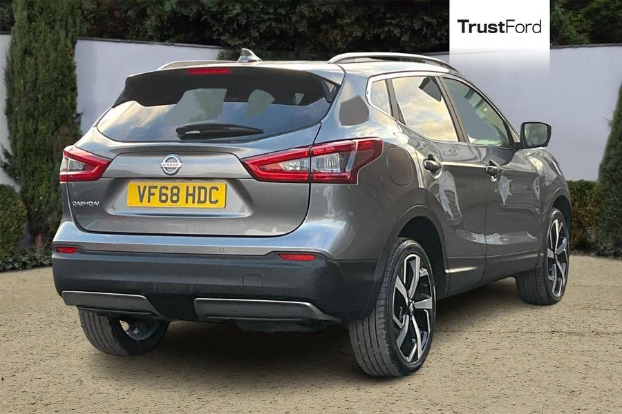Nissan Qashqai Photo autoimg-473534b134908be499b573e377600c1d37a06aa6.jpg