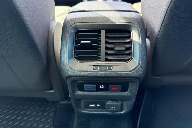 VOLKSWAGEN Tiguan Photo 44