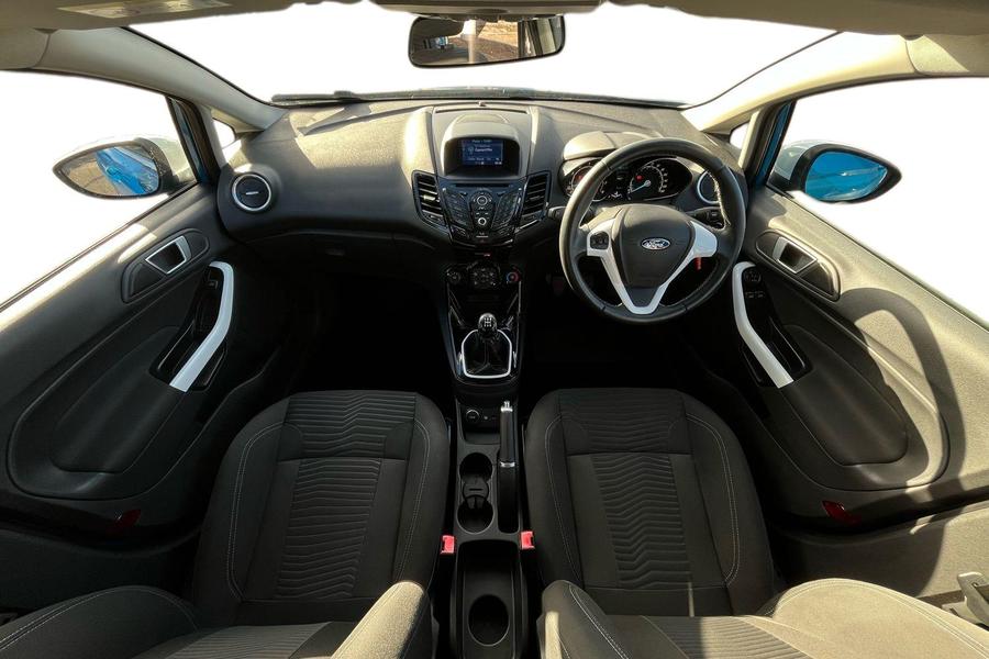 Ford FIESTA Photo autoimg-47373cc731dee0b12dbd2c7d3ae4448a4a43d2fc.jpg