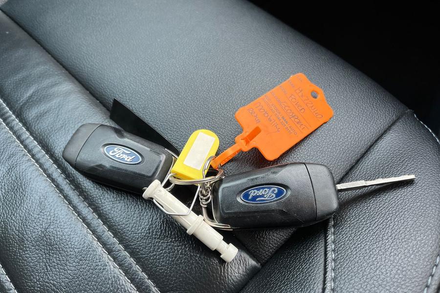 Ford ECOSPORT Photo autoimg-47388a417a394bedacb18bdde8f07881ddfc61ed.jpg