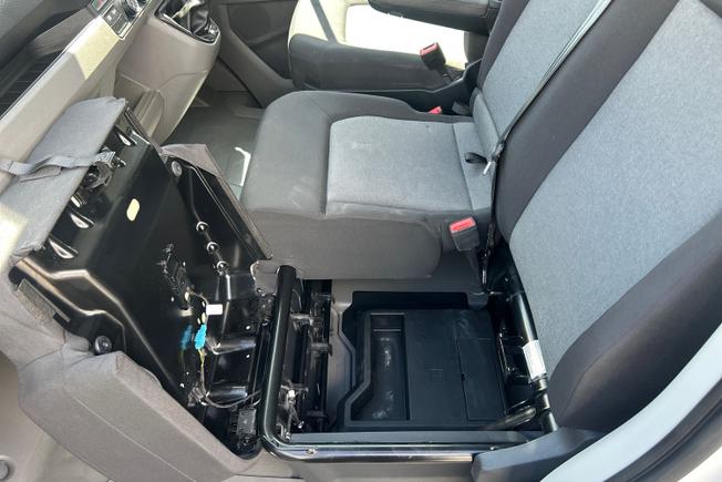 VOLKSWAGEN Crafter Photo 37