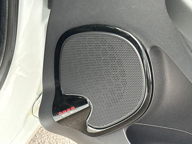 RENAULT Clio Photo 35