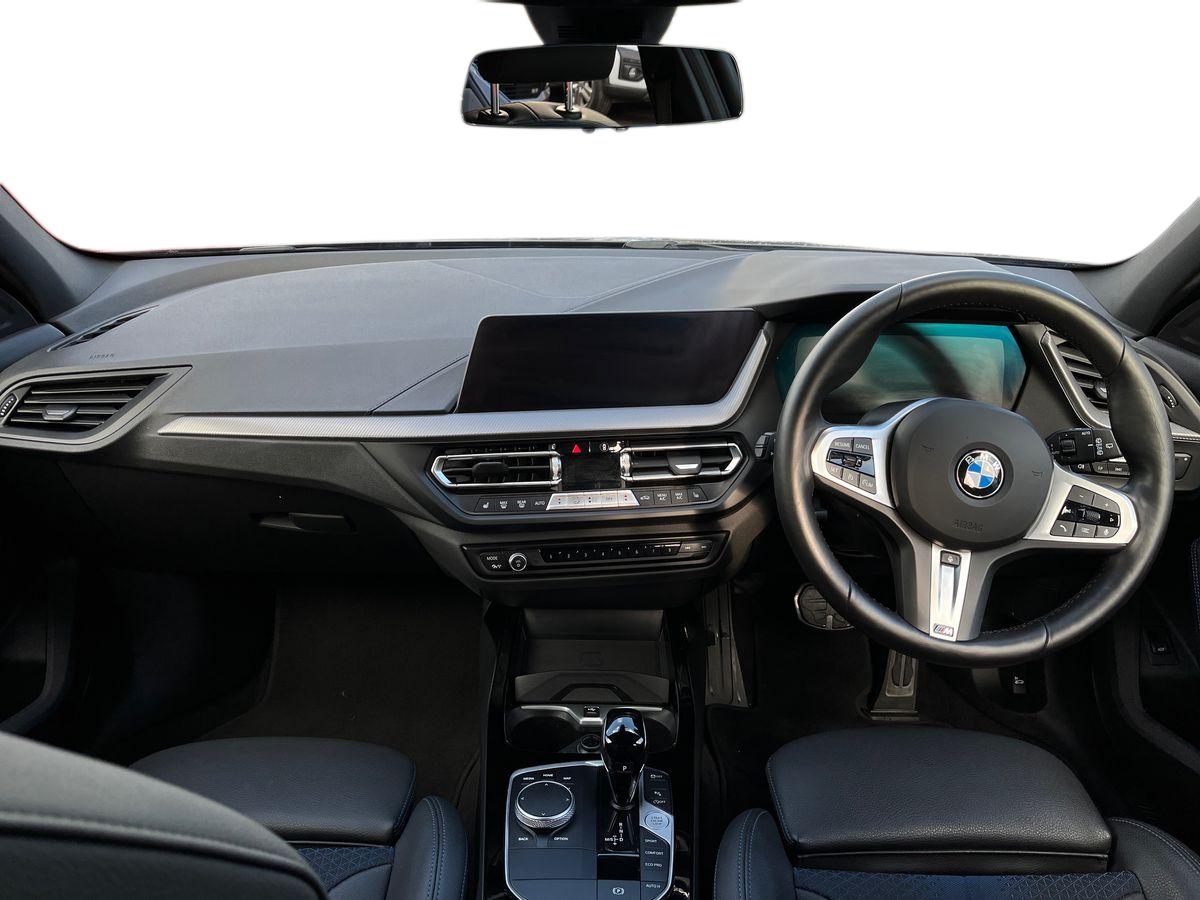 BMW 1 Series Photo 9