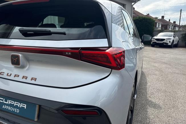 CUPRA Born Photo 18