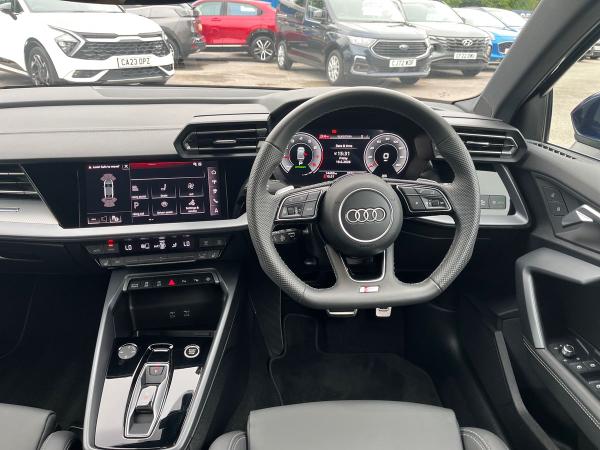 Audi A3 Photo autoimg-47491c7fd1db9f7596bc2ad7b3415fef73d4b46d.jpg