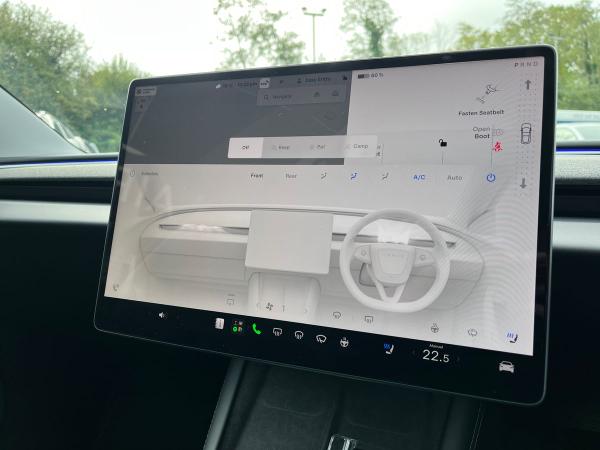 TESLA Model 3 Photo autoimg-474c6aa6d5fc14e56b7fe18402adeb1b65abdf98.jpg