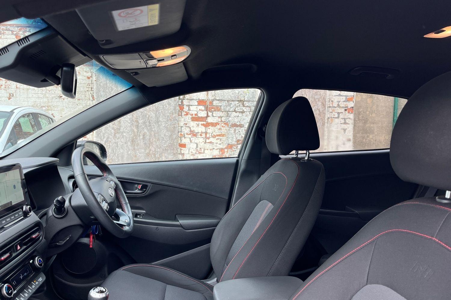 Hyundai KONA Photo 18