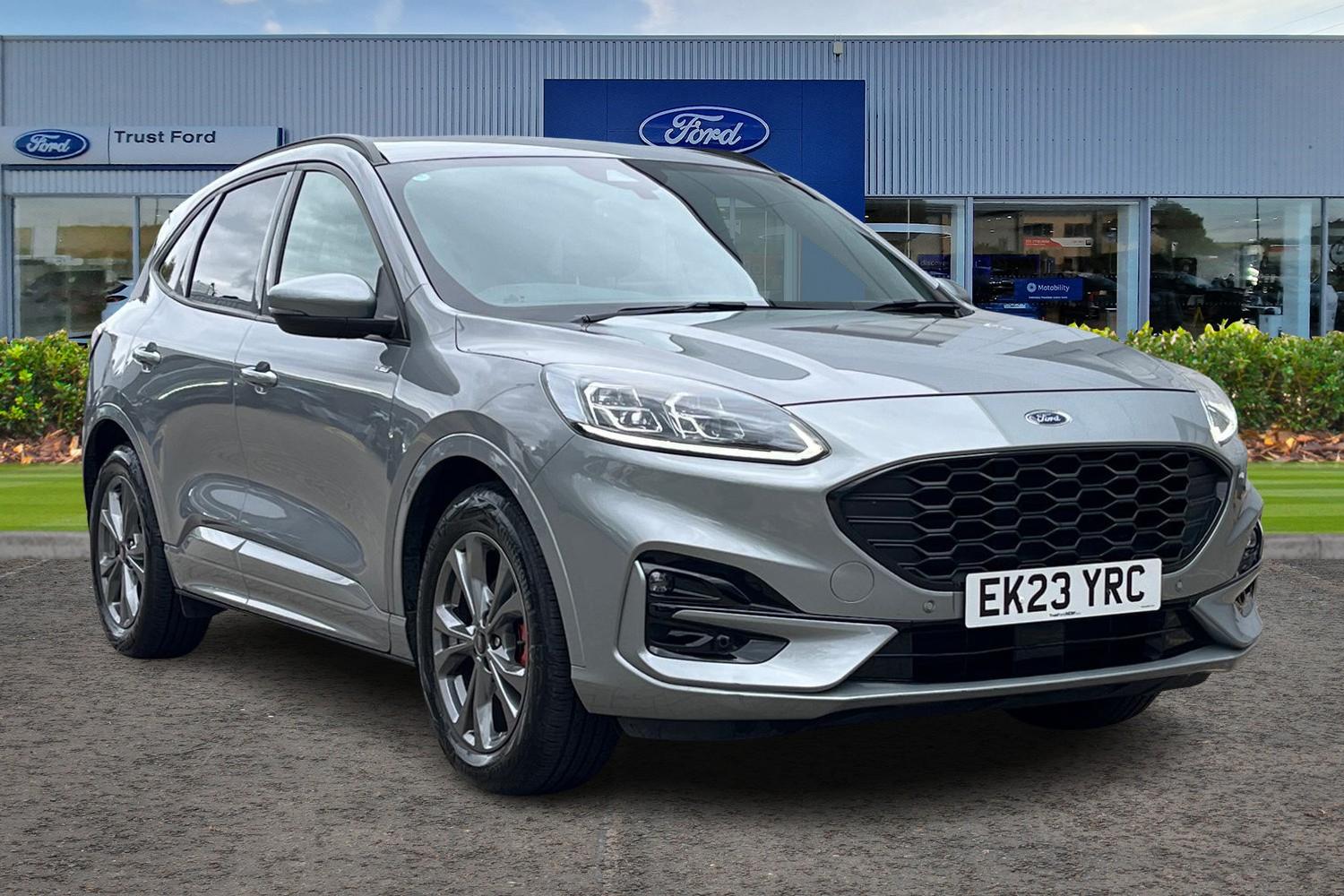 Ford Kuga Photo 0