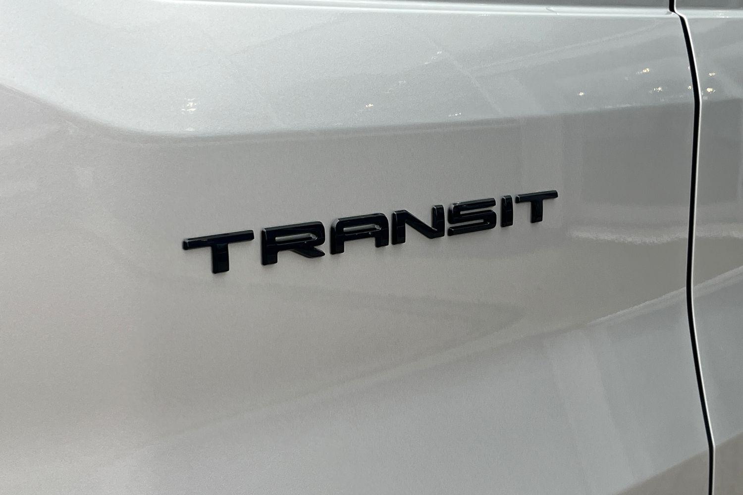Ford TRANSIT Photo 18