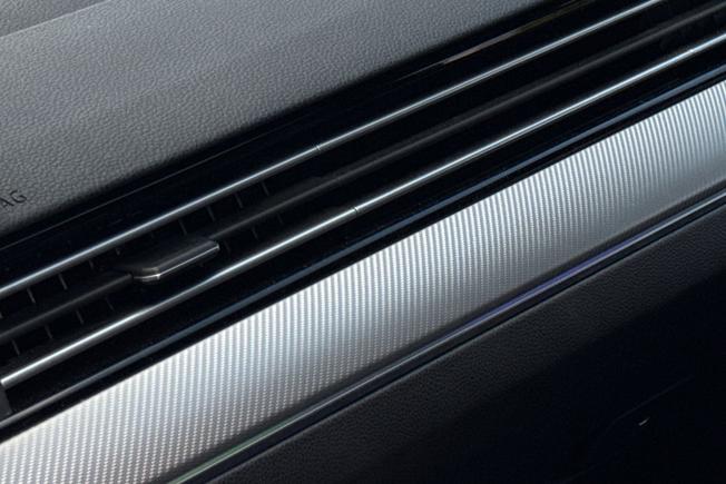 VOLKSWAGEN Arteon Photo 44