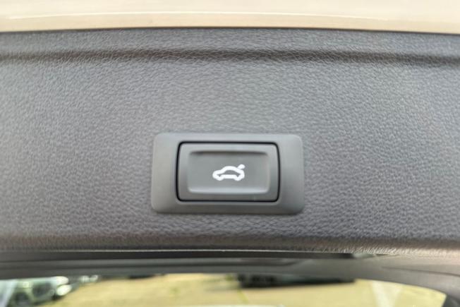 AUDI A4 Avant Photo 43