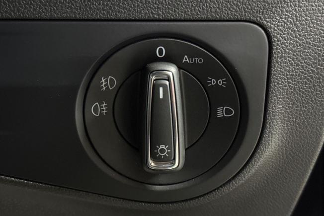 VOLKSWAGEN Tiguan Photo 24