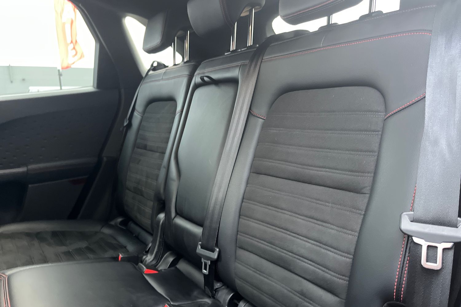 Ford KUGA Photo 19