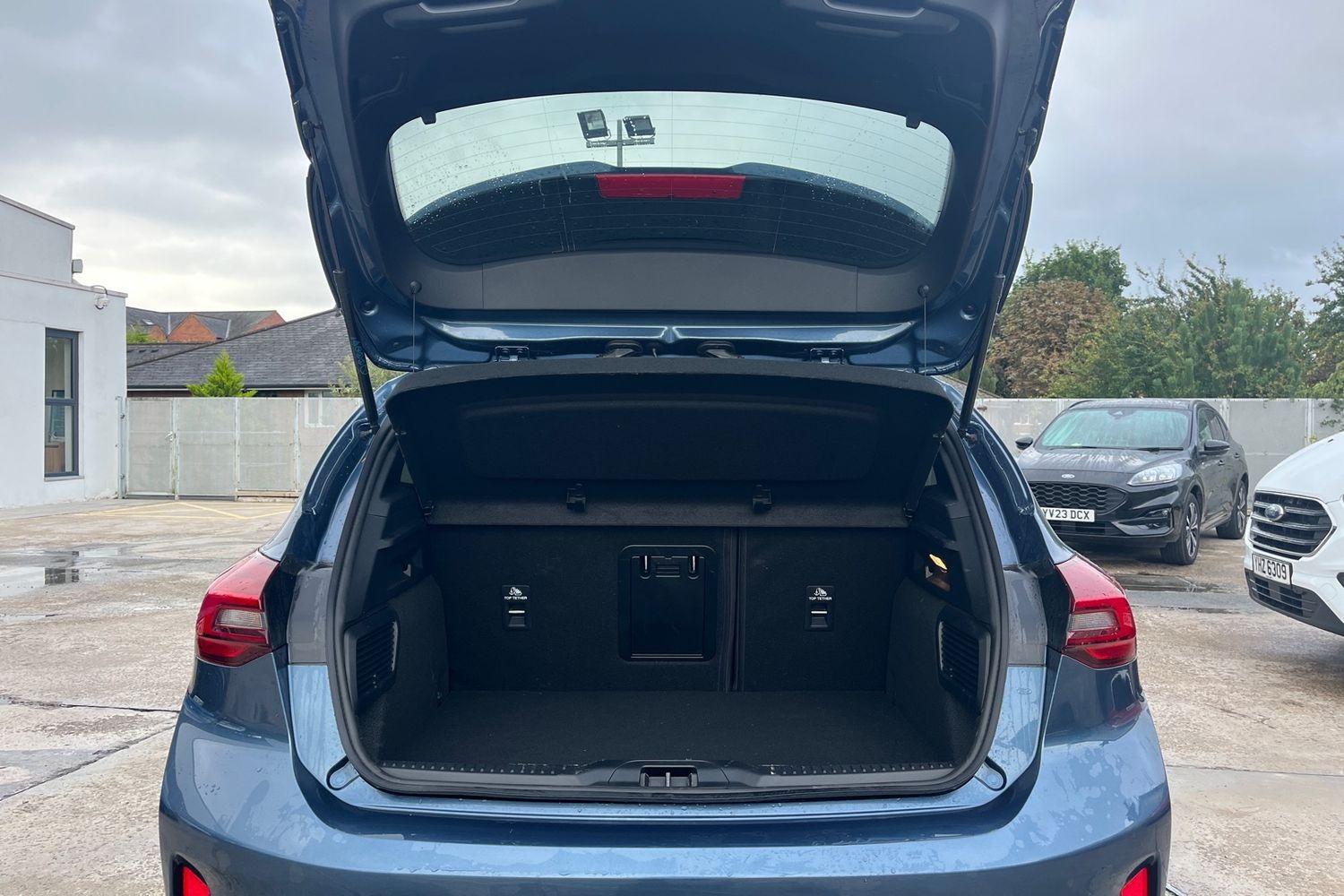 Ford FOCUS Photo 20