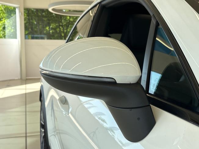 PORSCHE Macan Photo 22