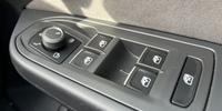 Volkswagen Golf Photo 16