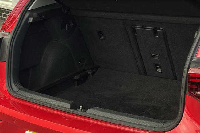 VOLKSWAGEN Golf Photo 49
