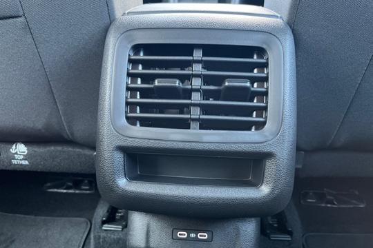 Volkswagen T-roc Photo autoimg-4766b569b0286ffc3b9865401f1d37b8f619aa48.jpg