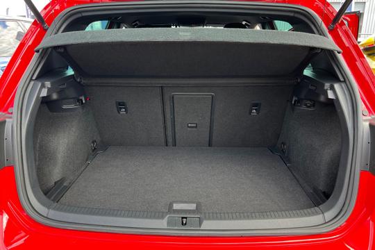 Volkswagen Golf Photo autoimg-476a1f14138b992f2cce733e451c590b4ba17b6c.jpg