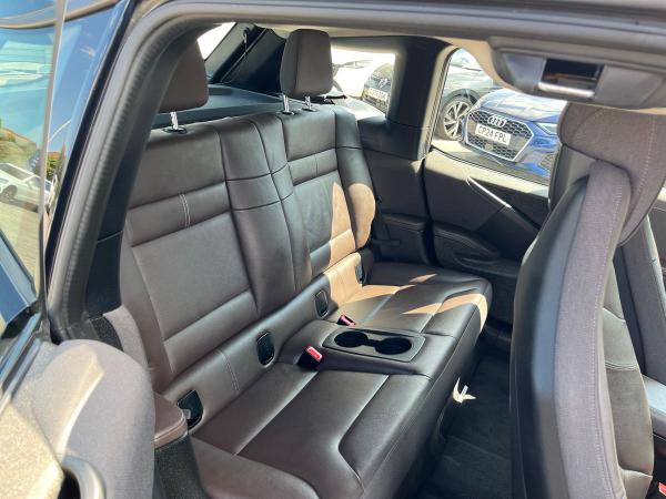 BMW i3 Photo autoimg-476c2ff4676ca322e73cc0ce2e6c60543ab82d37.jpg
