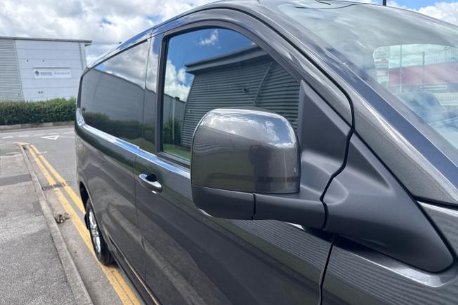 VOLKSWAGEN Transporter Photo 20
