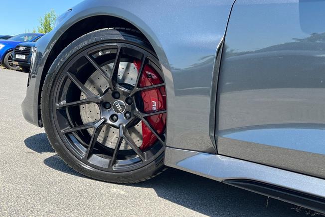 AUDI RS5 Avant Photo 28