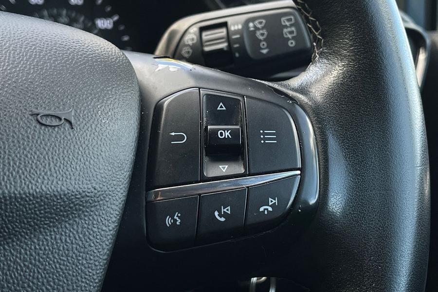 Ford FIESTA Photo autoimg-47731672eb82b0727943c2f1824eb3ae0f7d58d5.jpg