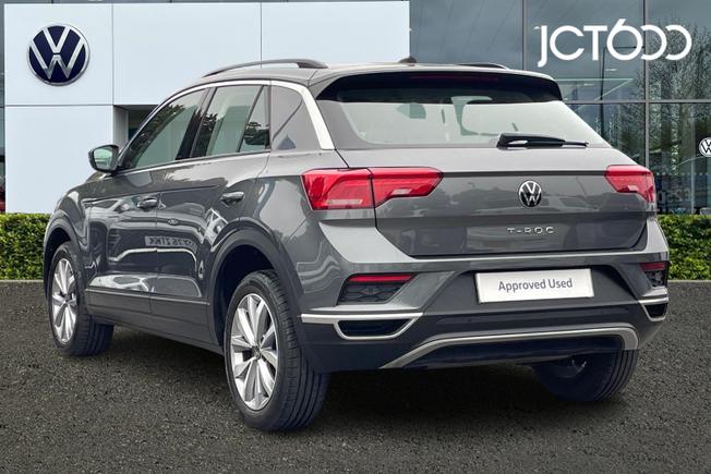 Volkswagen T-Roc Photo 3
