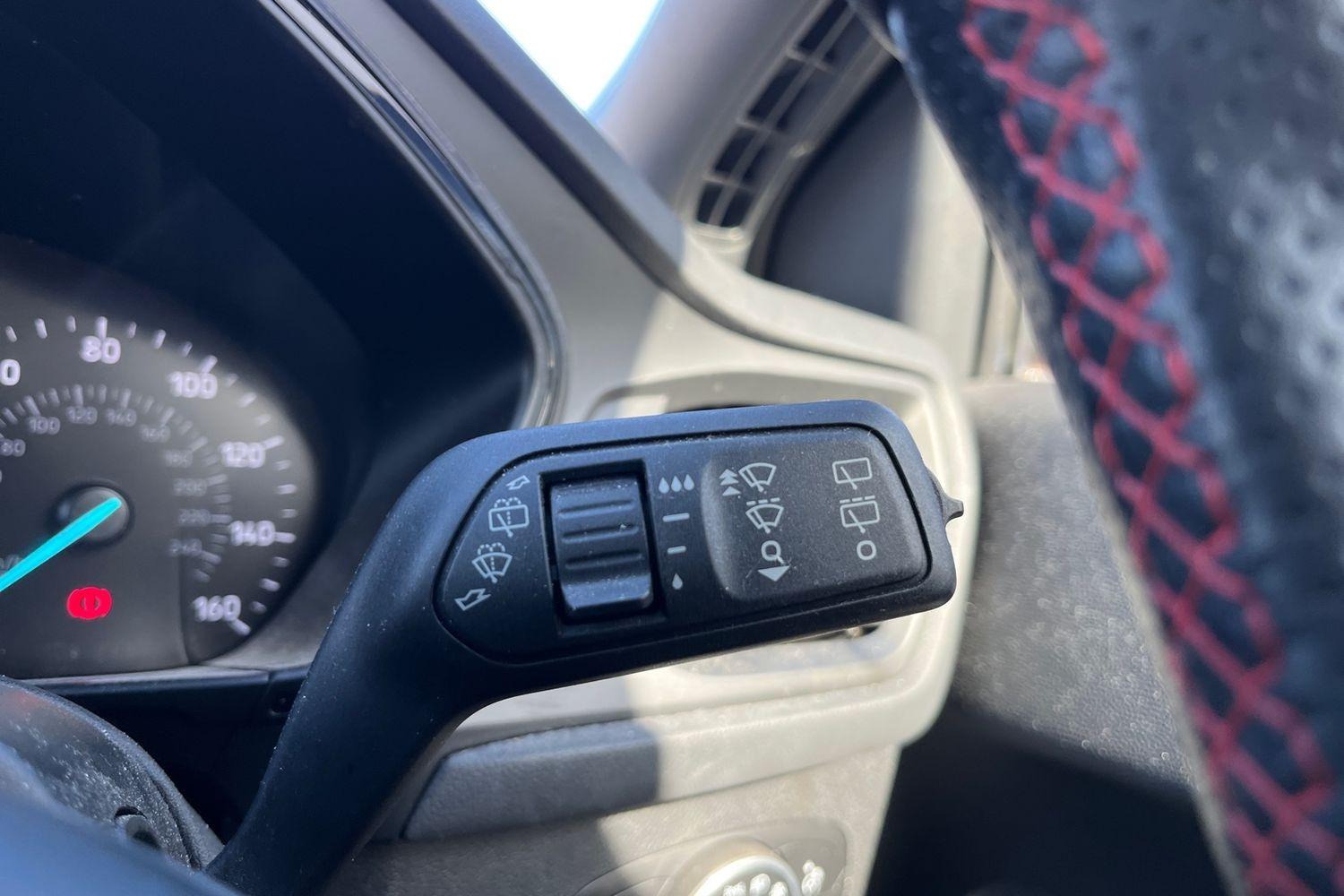 Ford FOCUS Photo 14