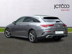 MERCEDES-BENZ CLA Photo 3