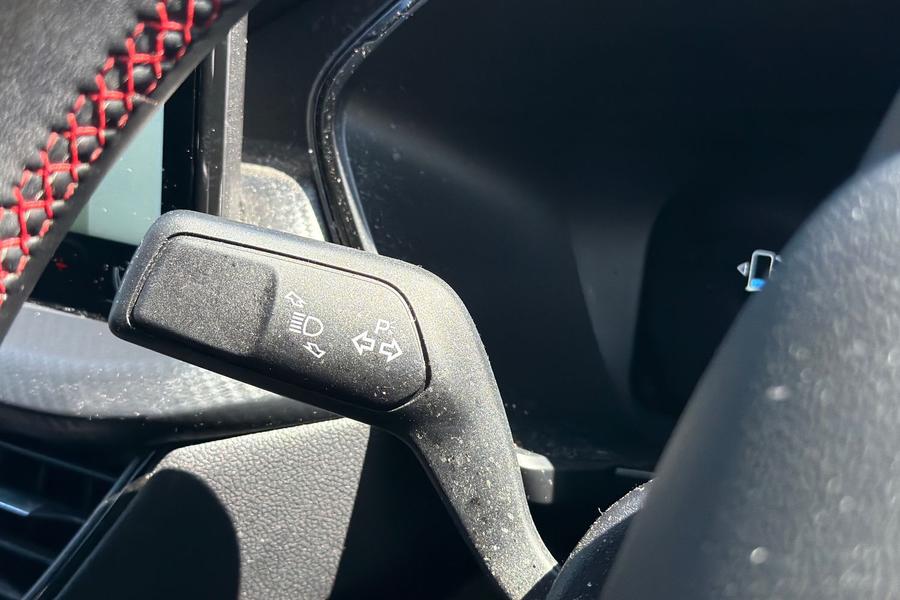 Ford KUGA Photo autoimg-477811469dd1cf3381349c9da5d14f1c7e548352.jpg