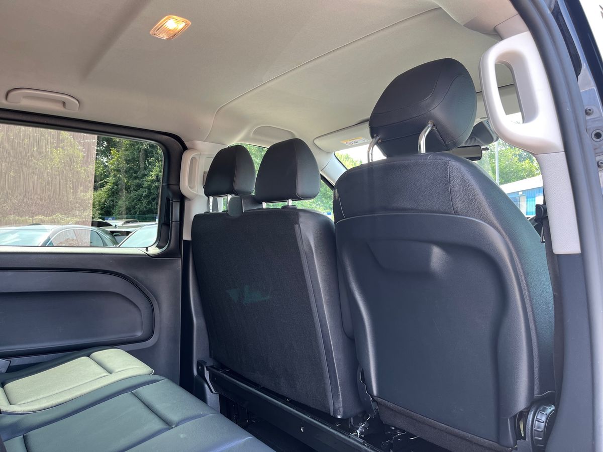 Mercedes-Benz Vito Photo 28