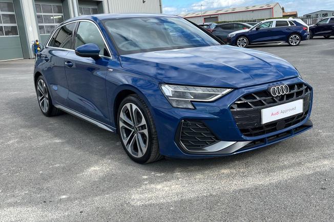 AUDI A3 Photo 21