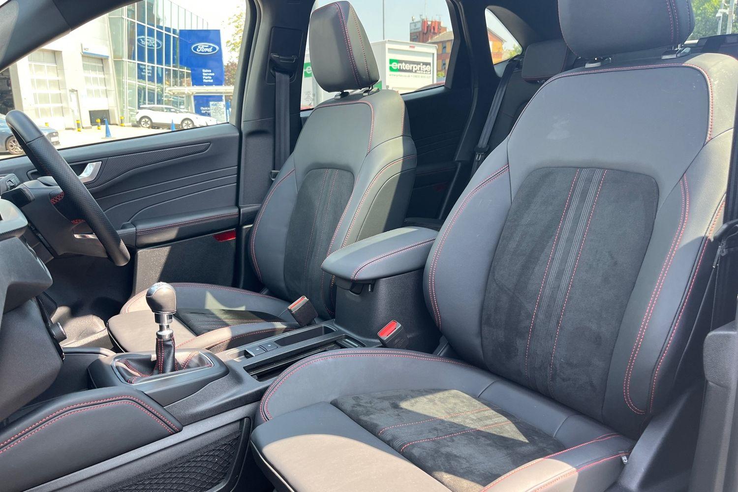 Ford Kuga Photo 18