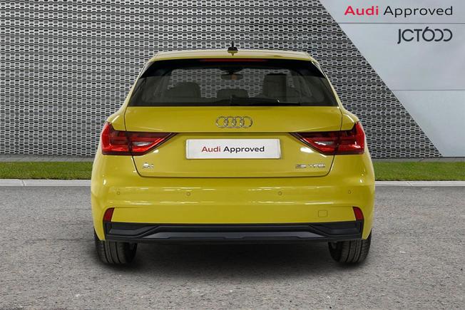 AUDI A1 Photo 7