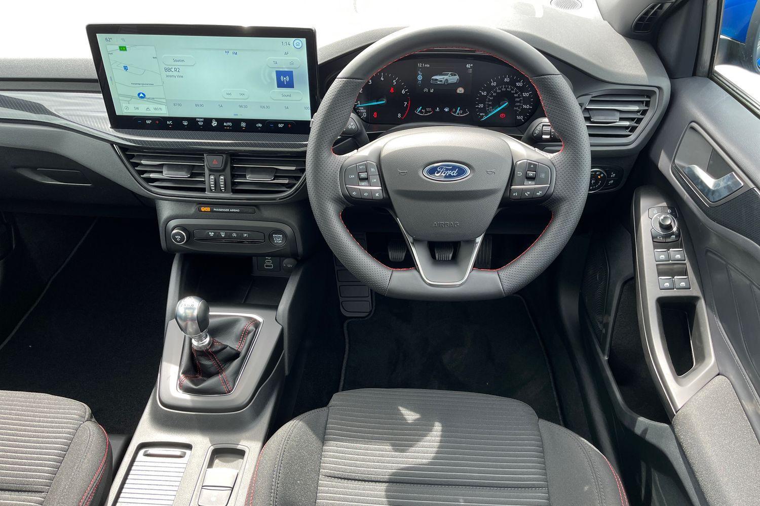 Ford FOCUS Photo 10