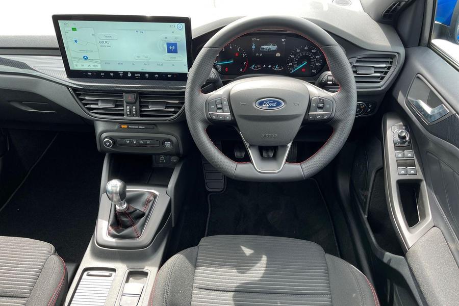 Ford FOCUS Photo autoimg-477d01eab15b2a4eaa1633432fb4670dd5e961a2.jpg