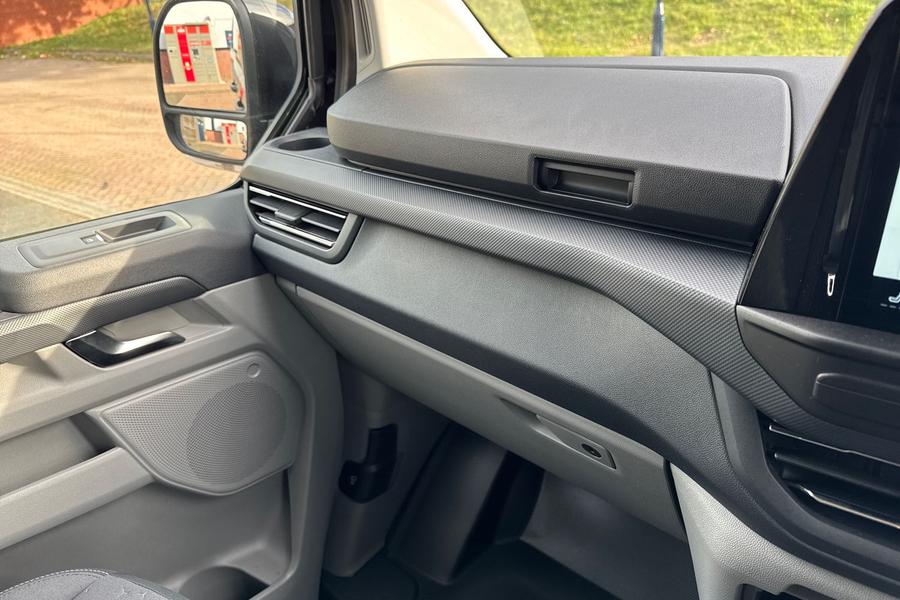 Ford TRANSIT CUSTOM Photo autoimg-477ed8b04375a226d1a3eeb8b51b9bb627a656d9.jpg