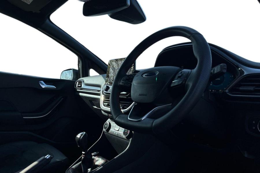 Ford FIESTA Photo autoimg-4781457d316abc6bd7c4d31facdaa66223a9a10b.jpg