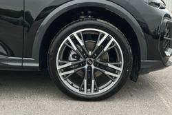 AUDI  Q5 SUV Photo 5