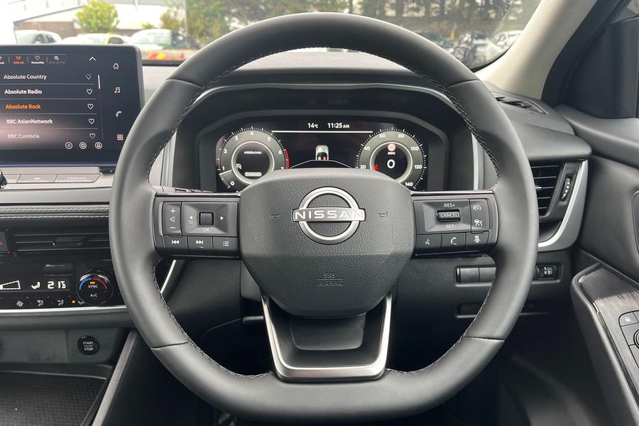 Nissan Qashqai Photo autoimg-4783b93df0db79f470d107b4920c44b2162a8a50.jpg