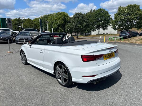 Audi A3 Cabriolet Photo autoimg-478404dff80b116ccb948c86bb45a55bb417ba49.jpg