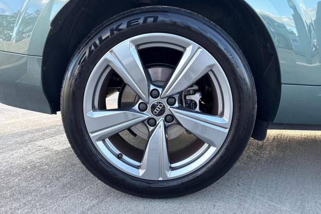 AUDI Q3 Photo 5