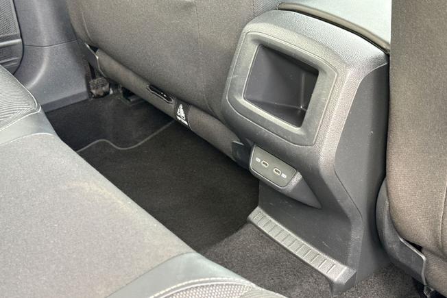 Volkswagen T-Cross Photo 40