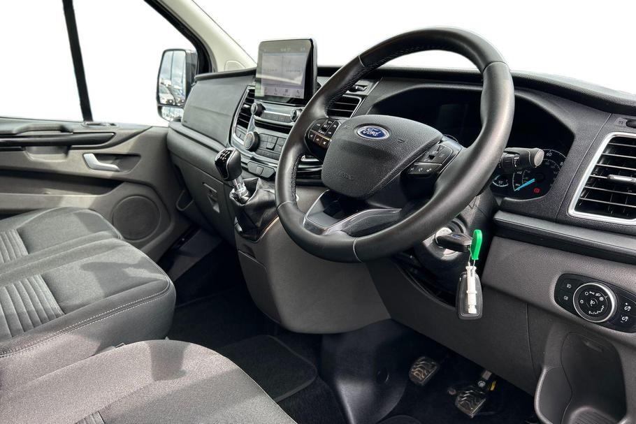 Used FORD TRANSIT CUSTOM YH24OTN 15