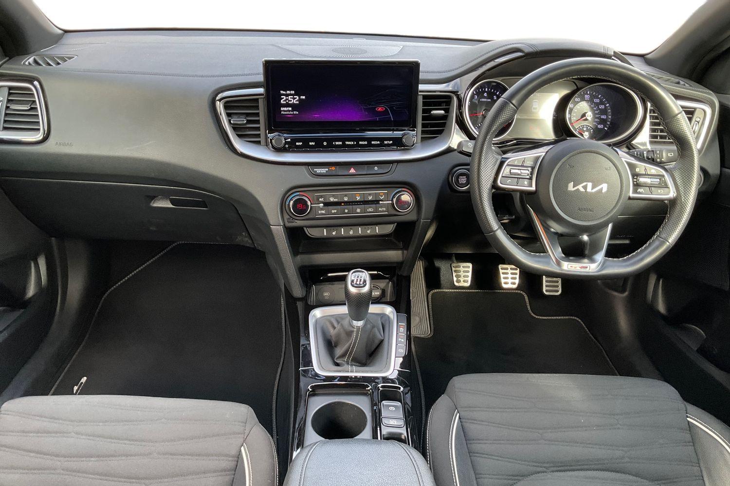 Kia ProCeed Photo 9