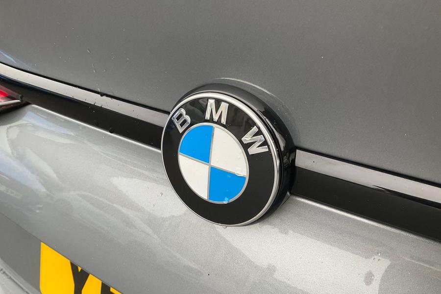 BMW 2 SERIES Photo autoimg-478fd5c5cb83277fd50595c8616ed16e5ec73189.jpg