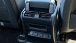 Land Rover Defender Photo 17